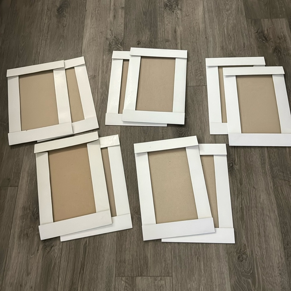 Lot of 5 white gift boxes
